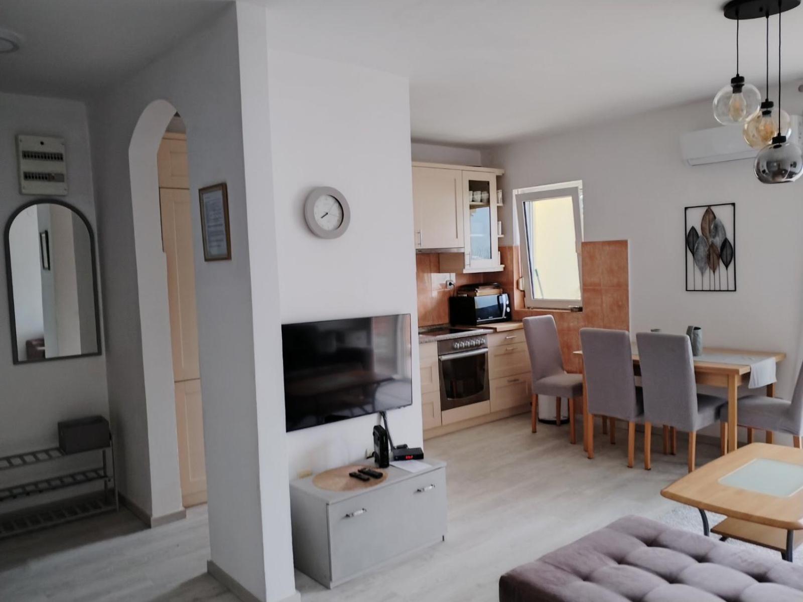 Apartment Topla Herceg Novi Kültér fotó