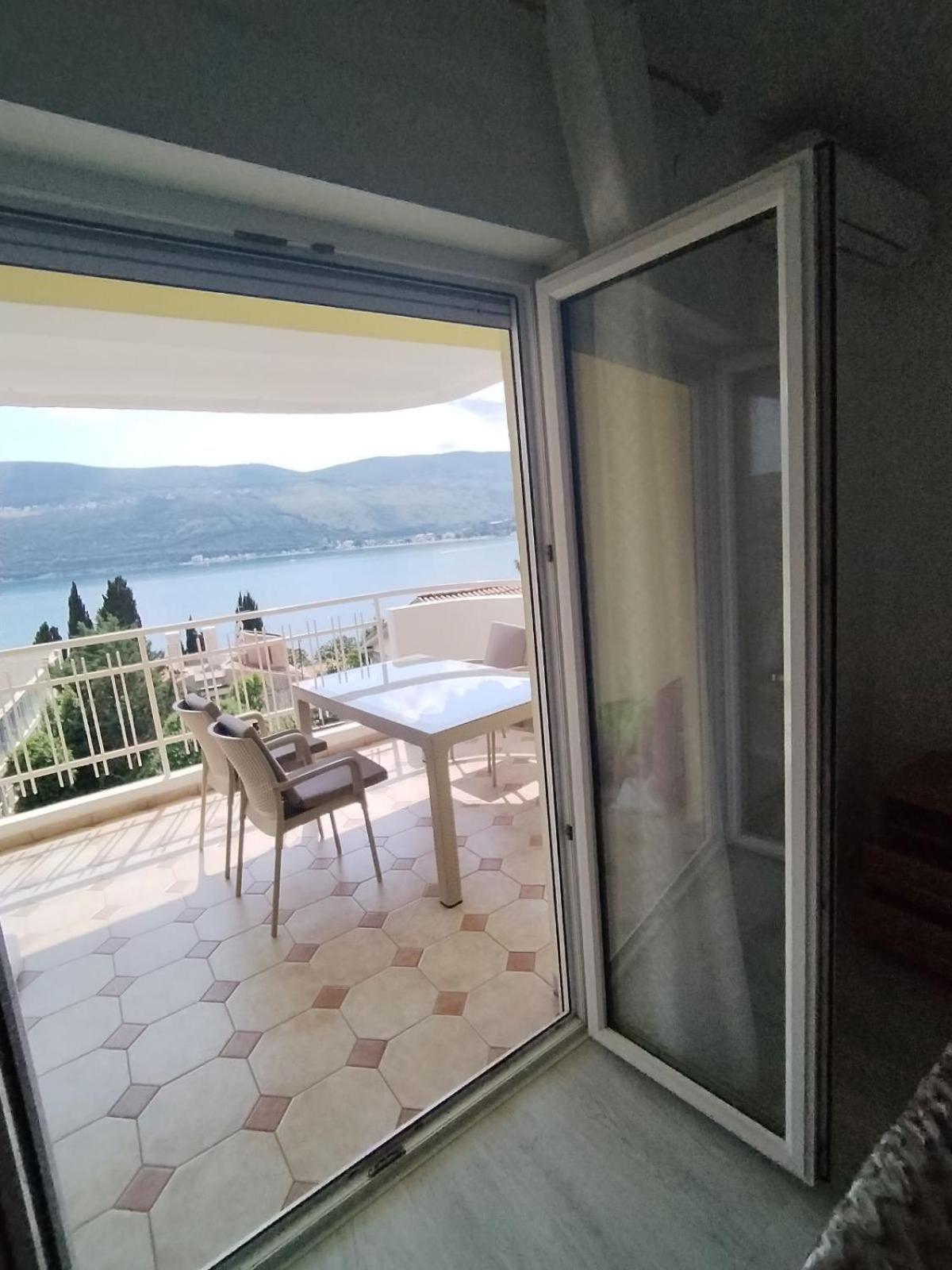 Apartment Topla Herceg Novi Kültér fotó